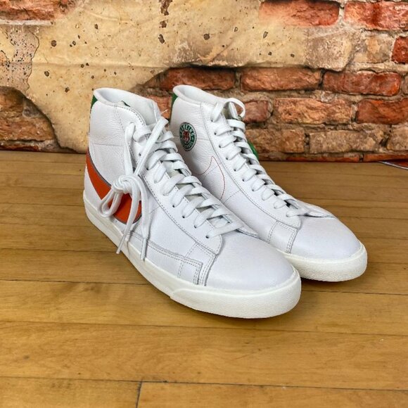 Nike Blazer Mid 'Stranger Things Hawkins High School' Size 13 - Picture 8 of 12